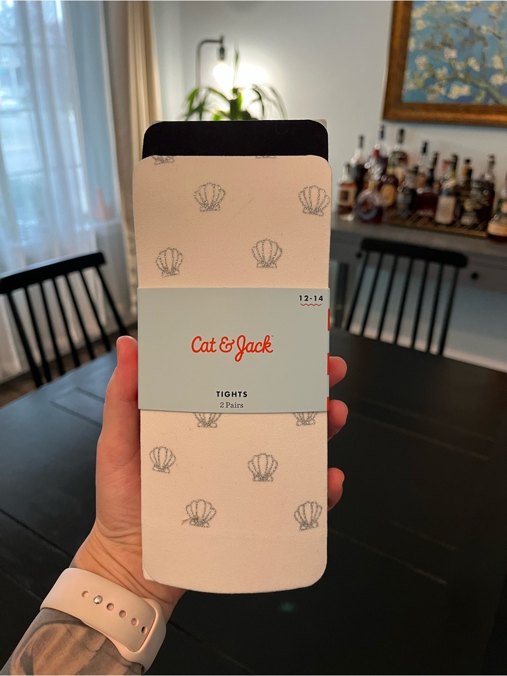 Dinnerware/Drinkware likely?